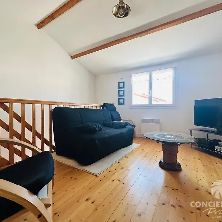 Maison De A 50m De La Holiday home *